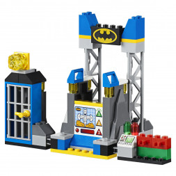 Конструктор LEGO Juniors 10753 Нападение Джокера на Бэтпещеру
